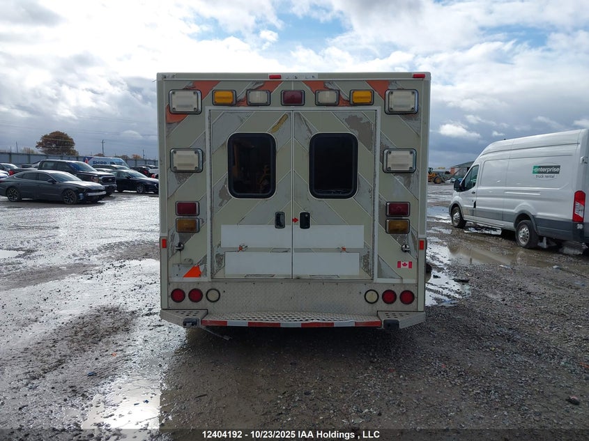 1GB3G3CG5B1139559 2011 CHEVROLET EXPRESS photo no. 16