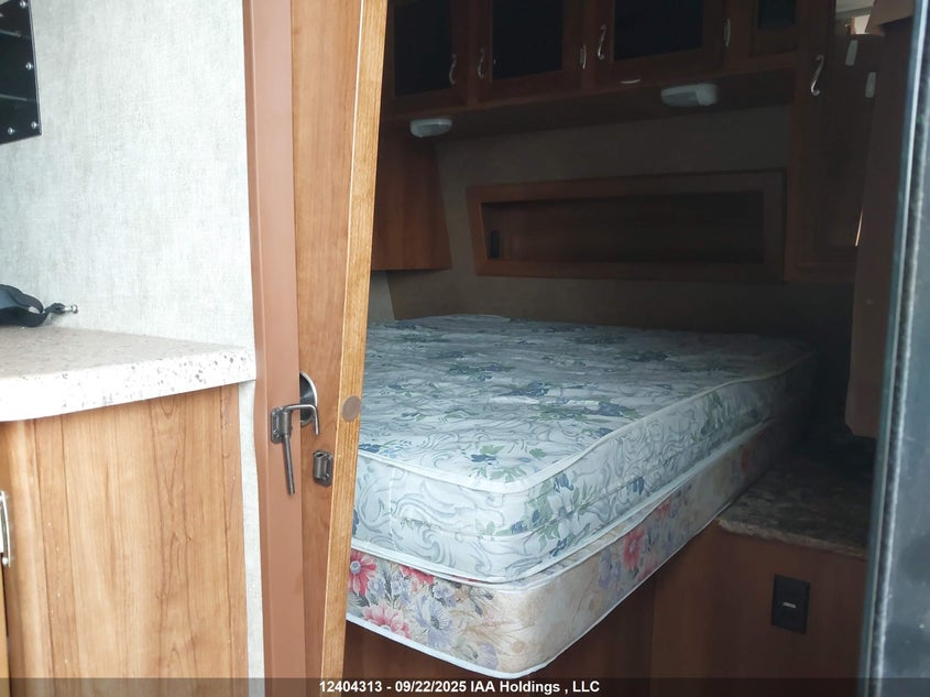 5ZT2LCXB6FB006762 2015   photo no. 5