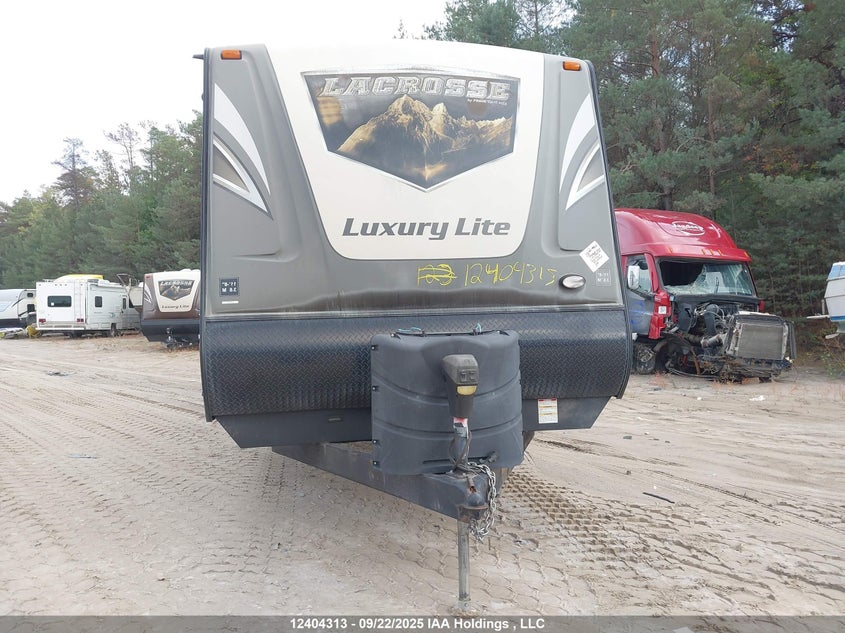 5ZT2LCXB6FB006762 2015   photo no. 6