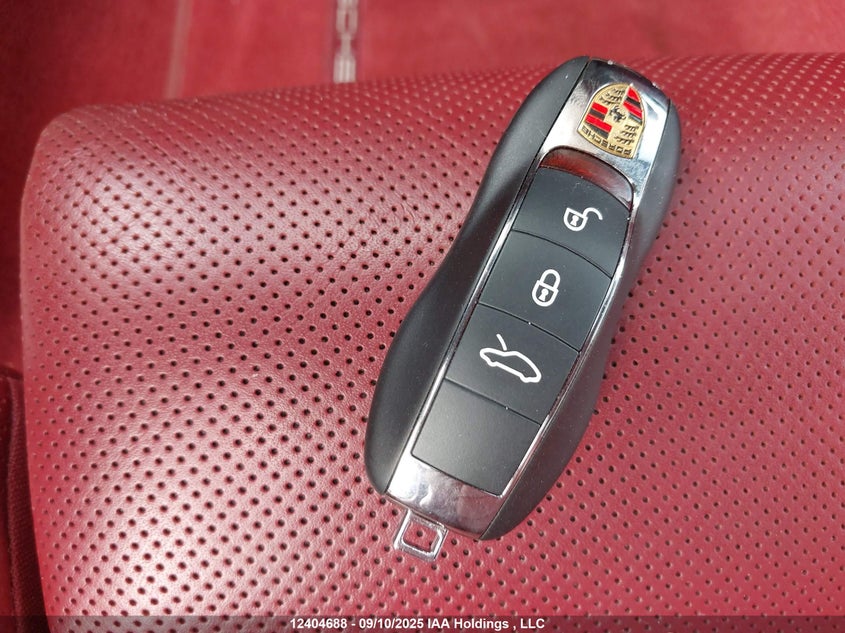 2017 Porsche 911 Turbo/Turbo S VIN: WP0AD2A9XHS166916 Lot: 12404688