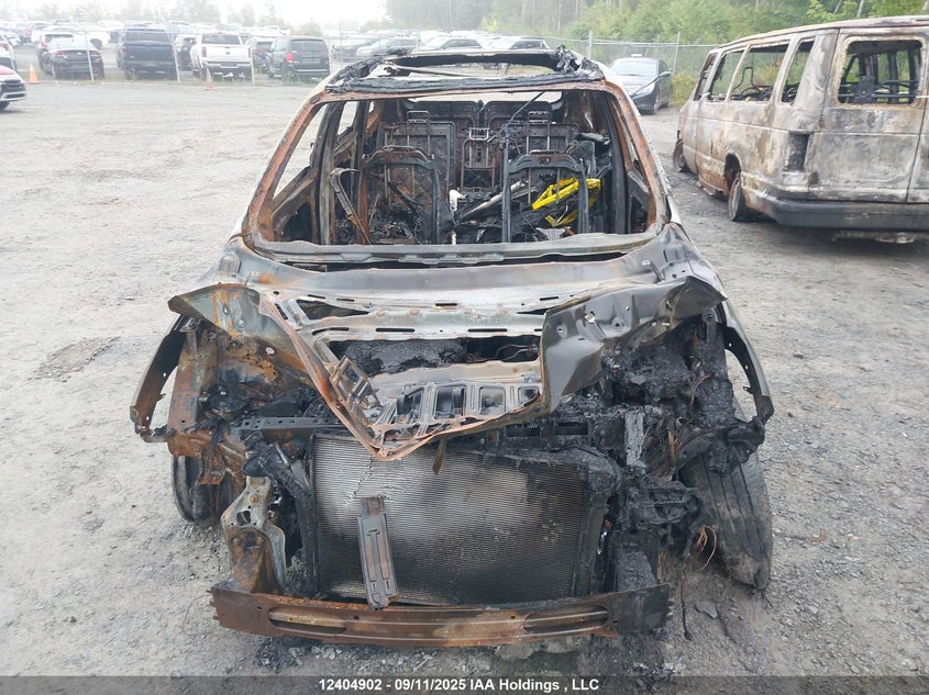 5XYPHDA58HG234126 2017 KIA SORENTO photo no. 6