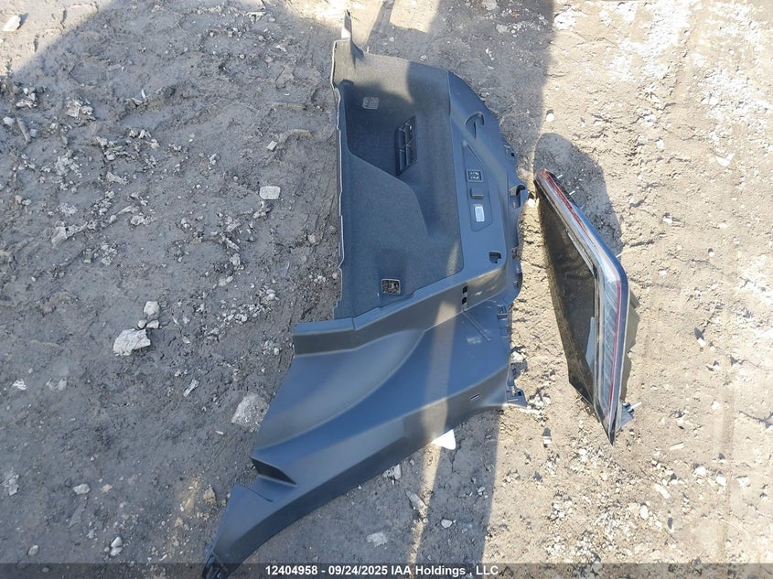 2024 Cadillac Lyriq Luxury 2 Rwd VIN: 1GYKPRRL5RZ137363 Lot: 12404958