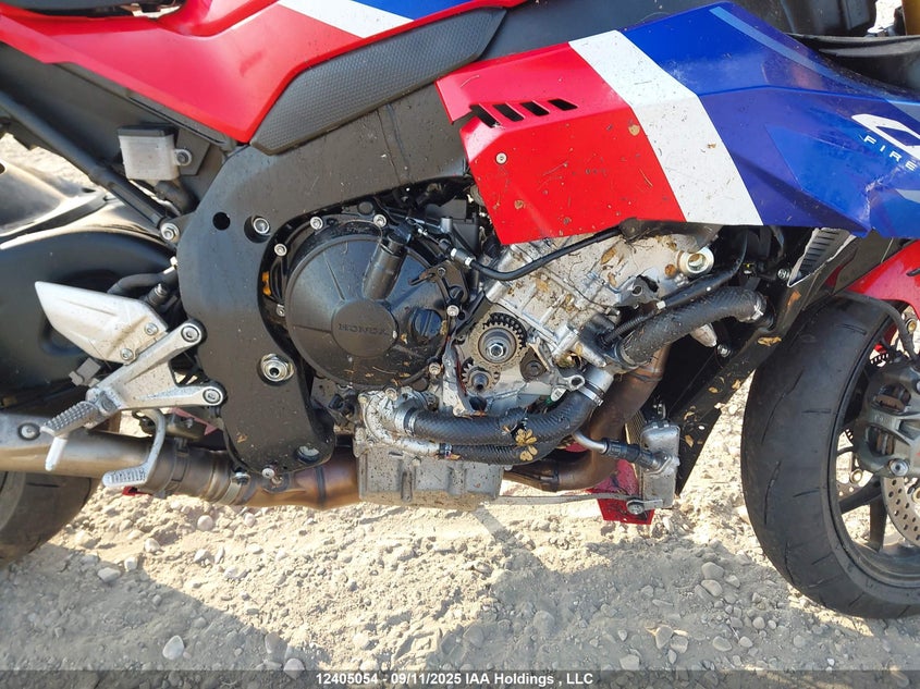 2025 Honda Cbr1000 Sp VIN: JH2SC8240SK400038 Lot: 12405054