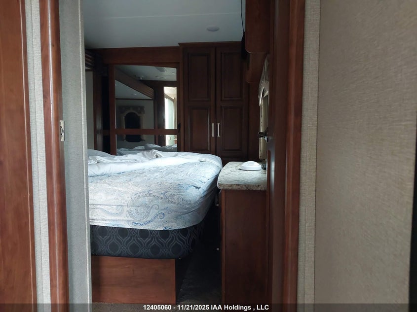 4YDF33021HE760731 2017   photo no. 8