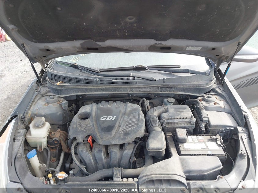 5NPEC4AC1CH487715 2012 HYUNDAI SONATA photo no. 10