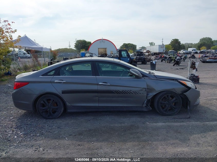 5NPEC4AC1CH487715 2012 HYUNDAI SONATA photo no. 13