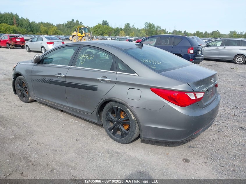 5NPEC4AC1CH487715 2012 HYUNDAI SONATA photo no. 3