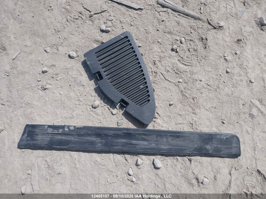 2015 Nissan Rogue S/Sl/Sv VIN: 5N1AT2MT2FC919223 Lot: 12405107