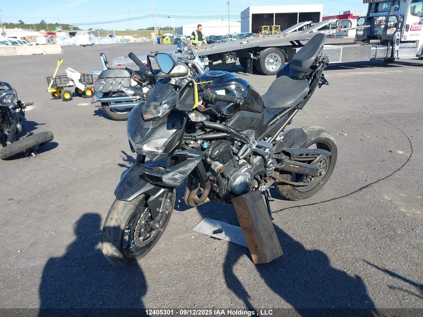 JKAZR2A12HDA14841 2017 KAWASAKI ZR photo no. 2