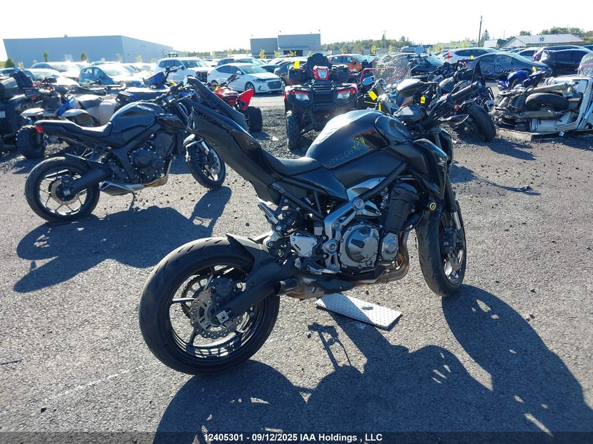 JKAZR2A12HDA14841 2017 KAWASAKI ZR photo no. 4