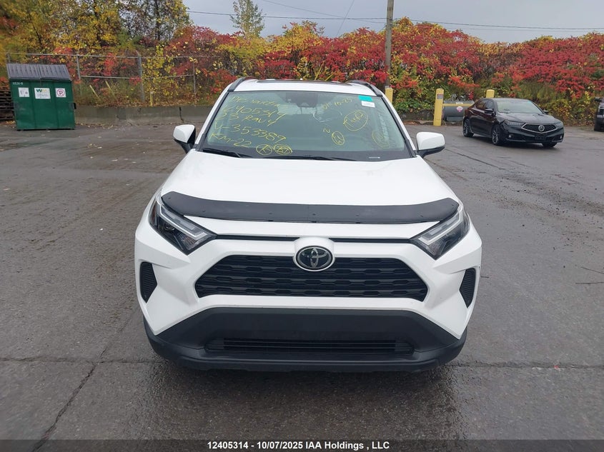 2T3R1RFV4PC353389 2023 TOYOTA RAV 4 photo no. 13