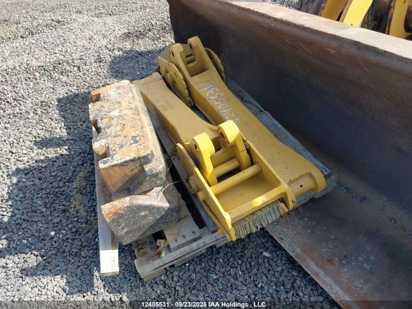 2006 Caterpillar VIN: CAT0420EVHLS02489 Lot: 12405531