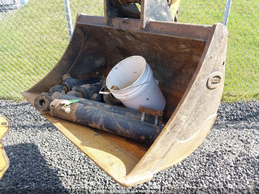 2006 Caterpillar VIN: CAT0420EVHLS02489 Lot: 12405531