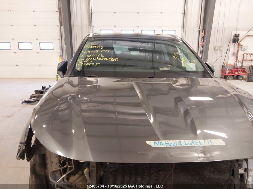 5TDGZRBH6LS011016 2020 TOYOTA HIGHLANDER photo no. 18