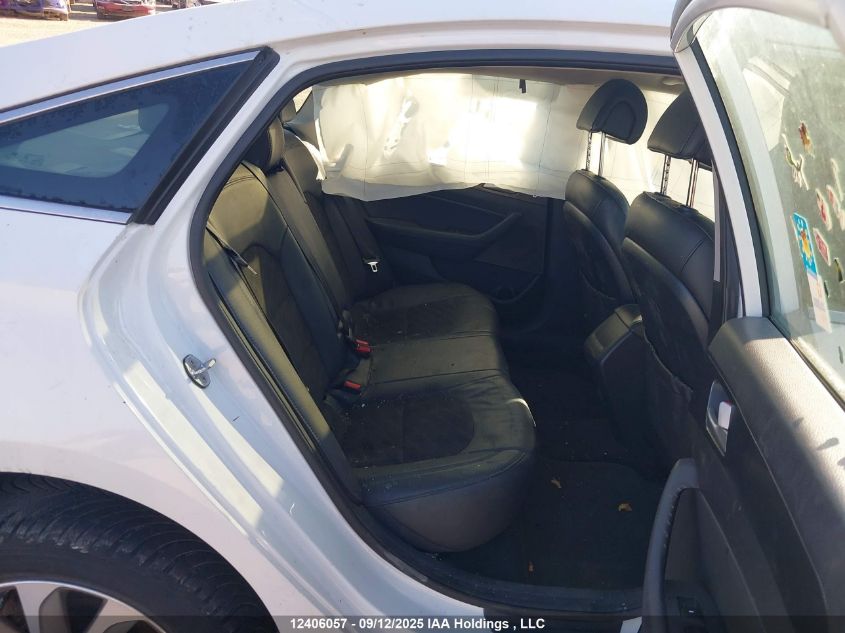 2016 Hyundai Sonata Sport/Limited VIN: 5NPE34AF0GH374175 Lot: 12406057