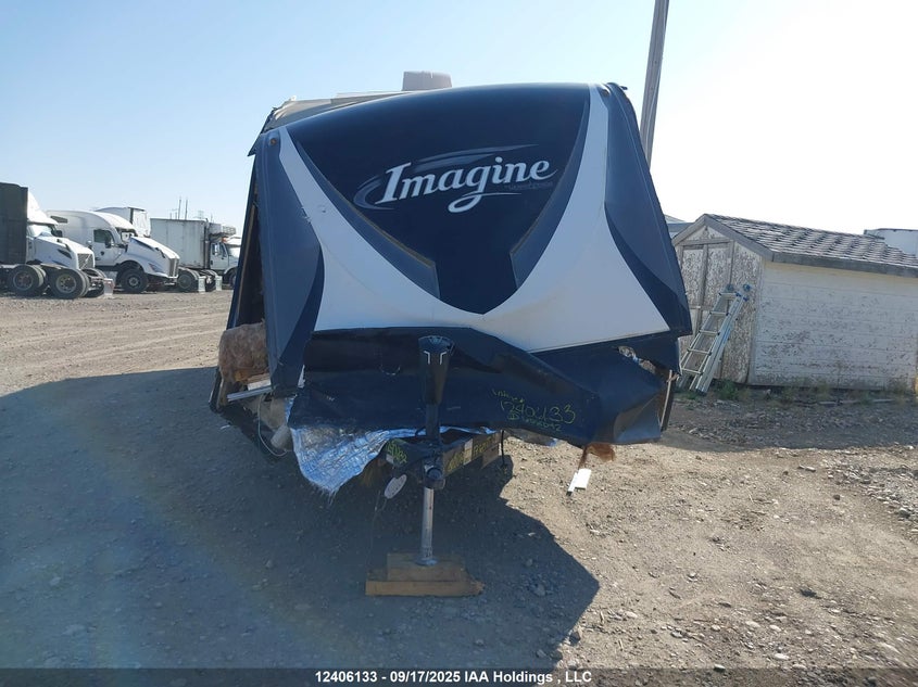 573TE3224J6608092 2018   photo no. 10