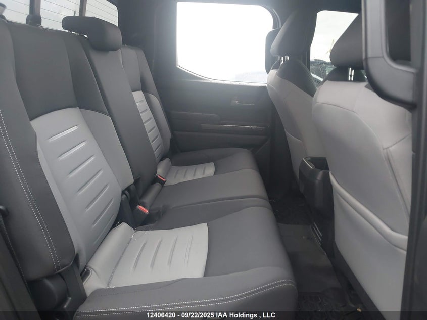 3TYLB5JN5ST084870 2025 TOYOTA TACOMA photo no. 8