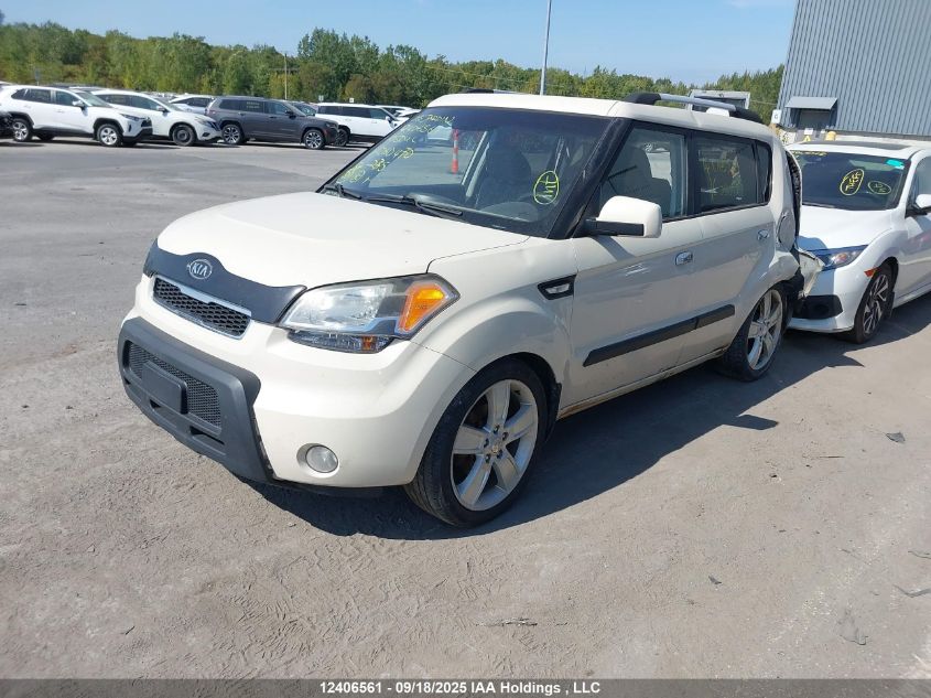 2010 Kia Soul +/!/Sport VIN: KNDJT2A25A7060470 Lot: 12406561