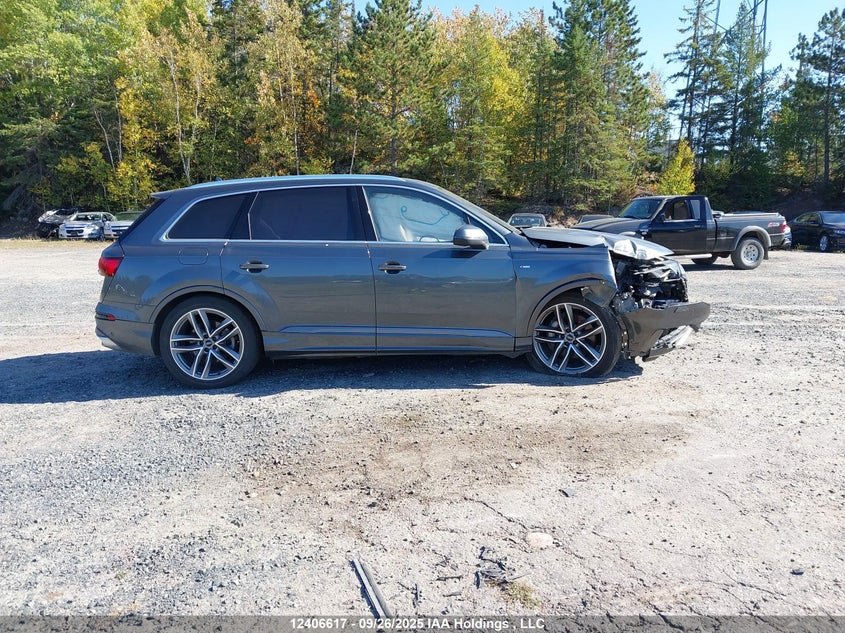 WA1WXAF75MD040020 2021 AUDI Q7 photo no. 13