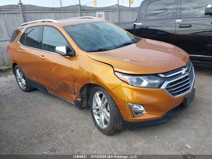 2GNAXMEV0J6183136 2018 Chevrolet Equinox Premier auction photo 1