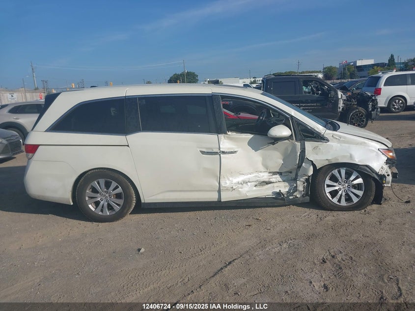 5FNRL5H6XFB506546 2015 HONDA ODYSSEY photo no. 13