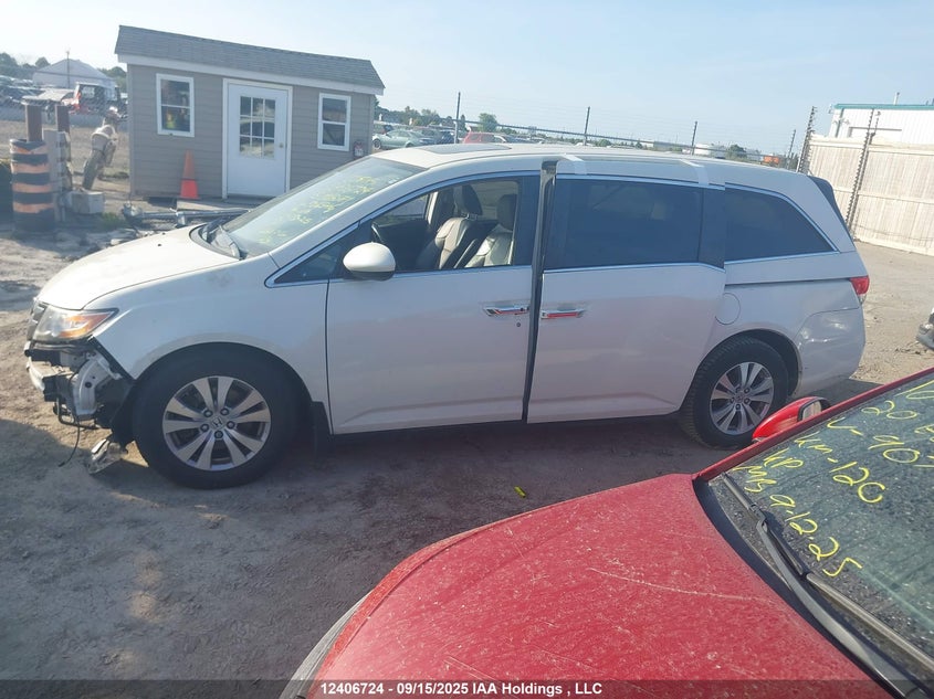 5FNRL5H6XFB506546 2015 HONDA ODYSSEY photo no. 14