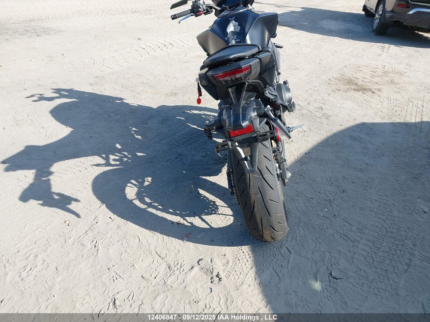 JYARN94N9SA001076 2025 YAMAHA MT photo no. 6