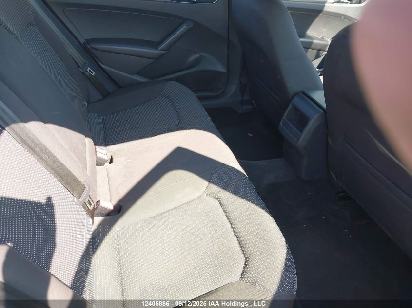 2018 Volkswagen Passat VIN: 1VWAA7A34JC018033 Lot: 12406886