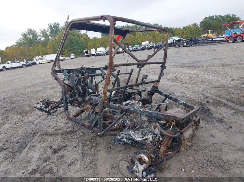 3JBUVAX4XSK008817 2025 CAN-AM/ BRP TRAXTER photo no. 3