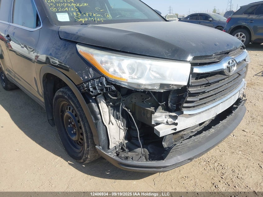 5TDBKRFH1FS204123 2015 TOYOTA HIGHLANDER photo no. 12