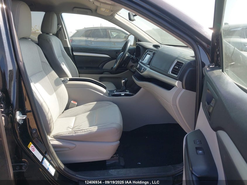 5TDBKRFH1FS204123 2015 TOYOTA HIGHLANDER photo no. 5