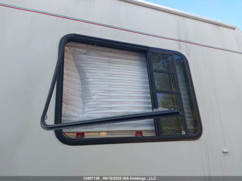 1998 Ford Econoline E450 Super Duty Cutwy Rv VIN: 1FDXE40S3WHA14232 Lot: 12407138