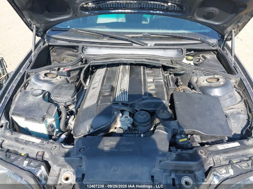 2004 BMW 330 Xi VIN: WBAEW53484PG10564 Lot: 12407238