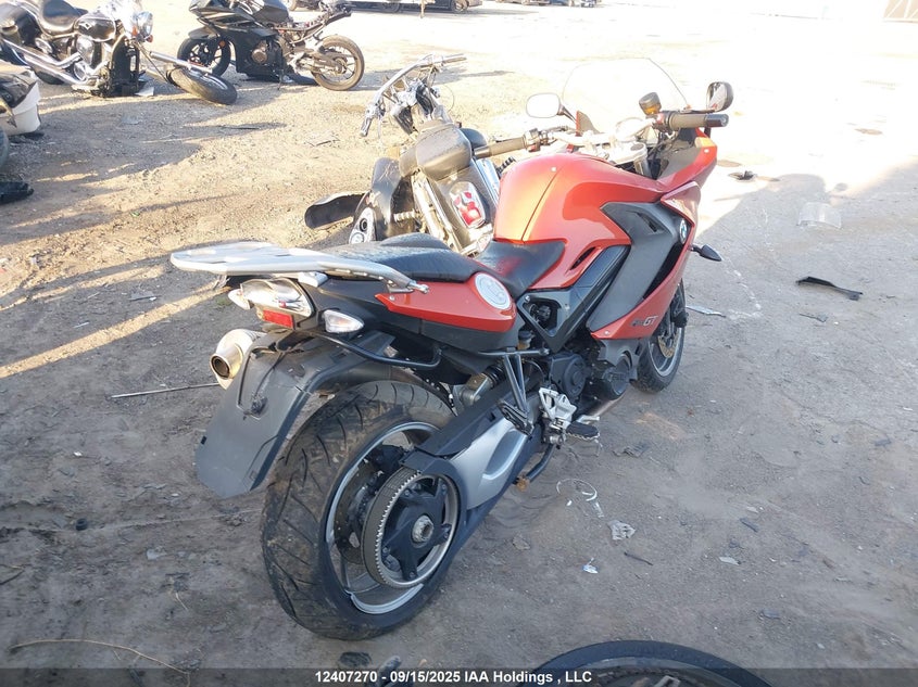WB10B1301DZF87208 2013 BMW F 800 photo no. 4