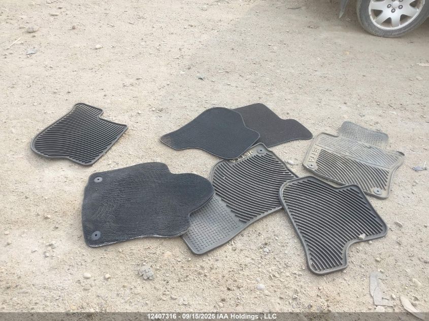 2010 Volkswagen Jetta S VIN: 3VWJX8AJ1AM051086 Lot: 12407316