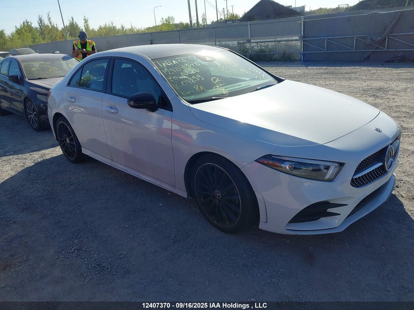 WDD3G4FB8LW042299 2020 Mercedes-Benz A 220 4Matic auction photo 1