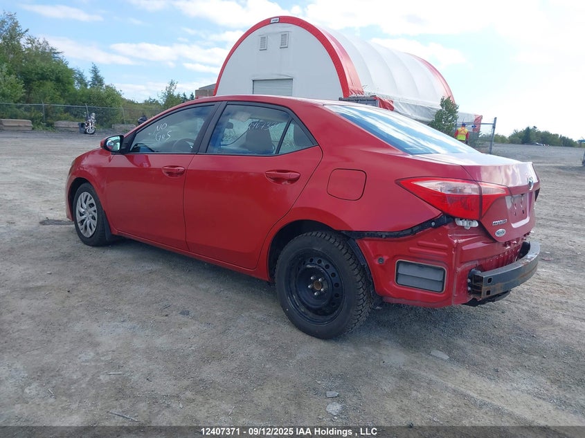 2T1BURHE0JC111821 2018 TOYOTA COROLLA photo no. 3