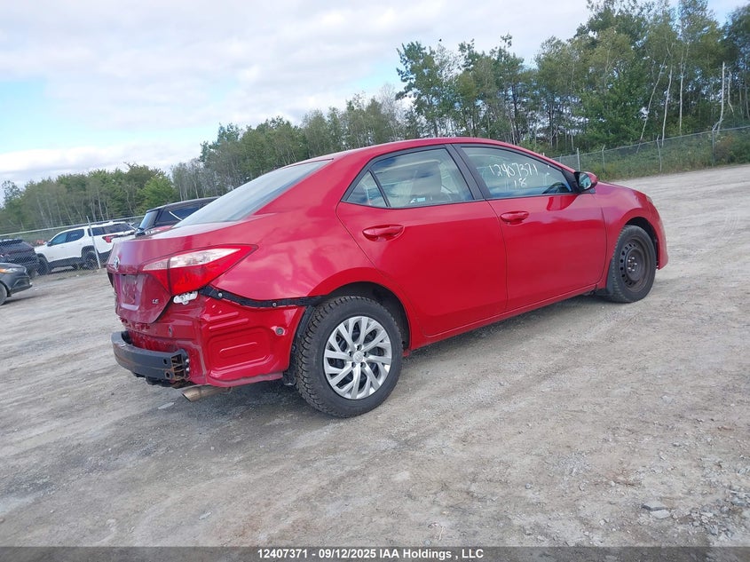 2T1BURHE0JC111821 2018 TOYOTA COROLLA photo no. 4
