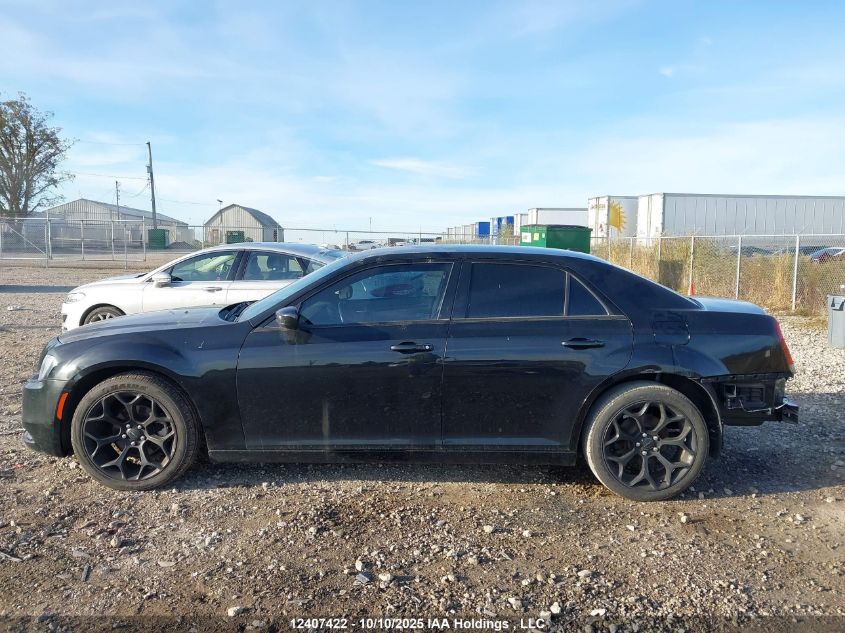 2016 Chrysler 300 S VIN: 2C3CCABG0GH224142 Lot: 12407422