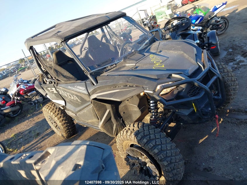 1HFVE0527R4500055 2024 Honda Sxs1000 S2X auction photo 1