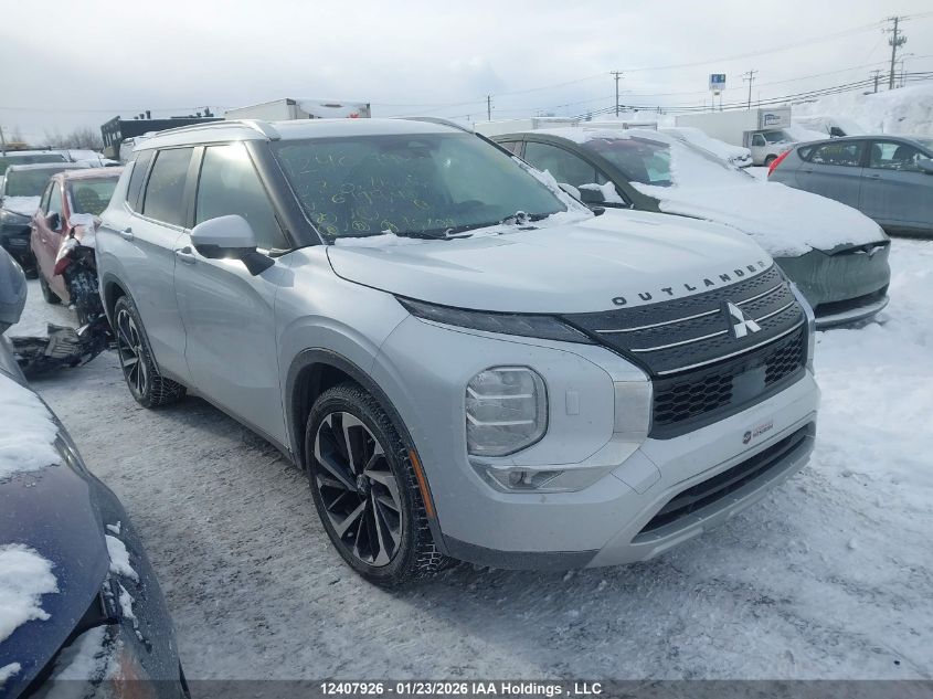 2022 Mitsubishi Outlander