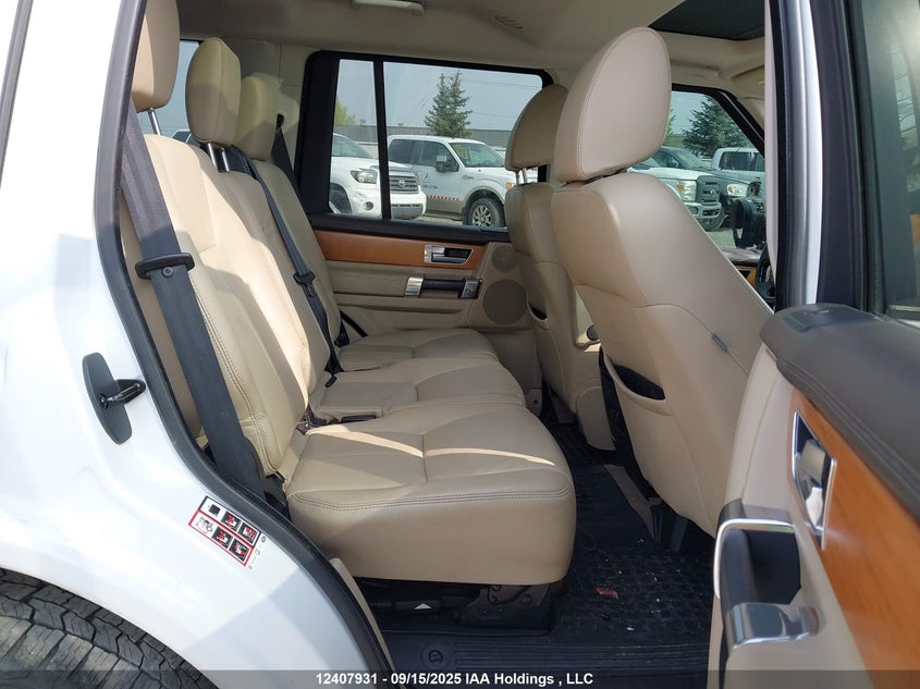 SALAK2V62EA727576 2014 LAND ROVER LR4 photo no. 8