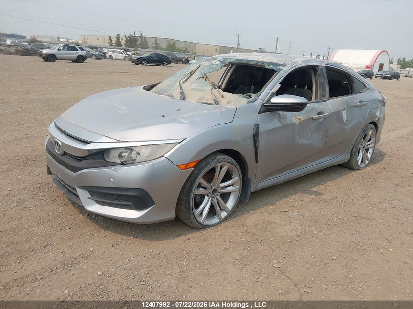 2017 Honda Civic, Переворот, IAAI, VIN 2HGFC2F59HH018358 — фото 2