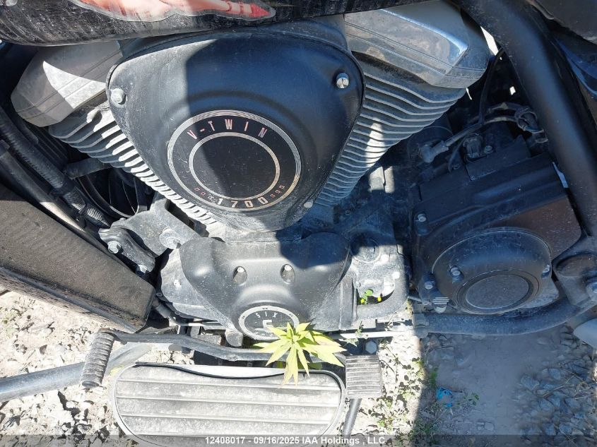 2011 Kawasaki Vn1700 J VIN: JKBVNRJ15BA000114 Lot: 12408017