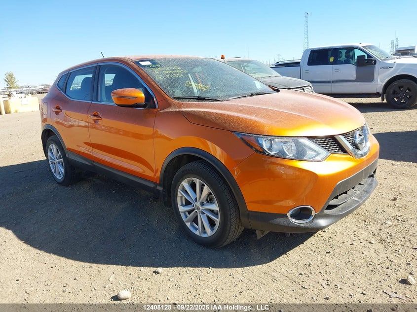 JN1BJ1CR6HW101531 2017 Nissan Qashqai S/Sl/Sv auction photo 1