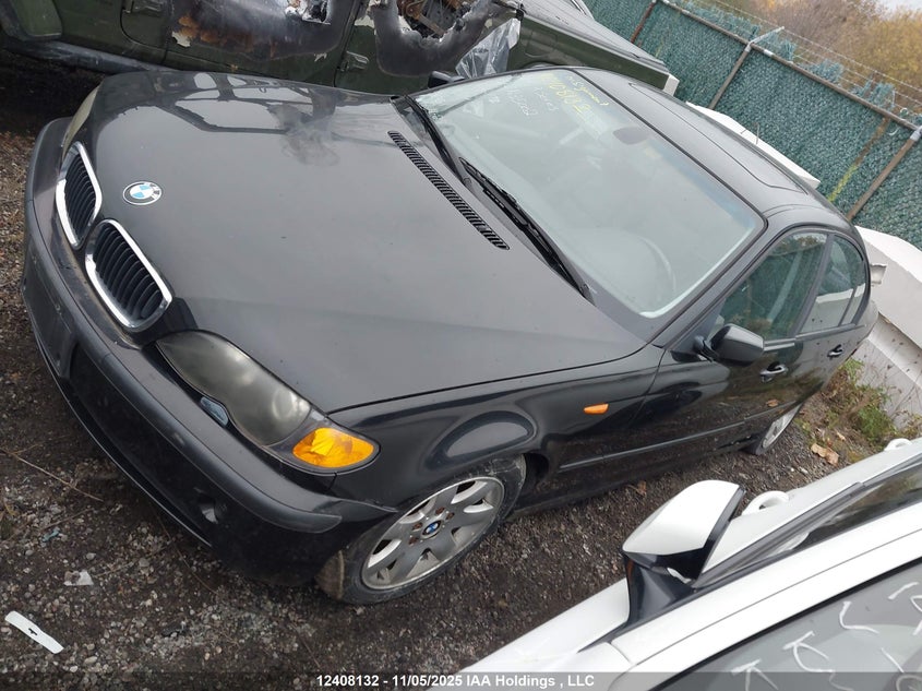 WBAEV33404KR35002 2004 BMW 3ER photo no. 2