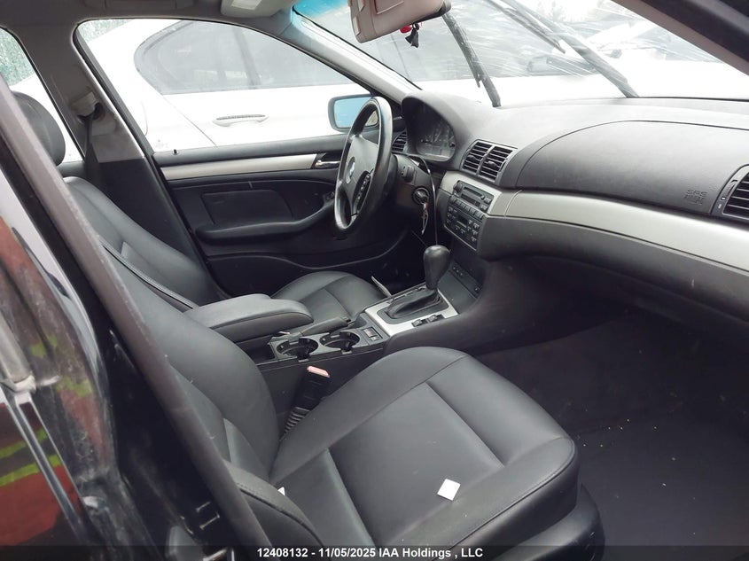WBAEV33404KR35002 2004 BMW 3ER photo no. 5