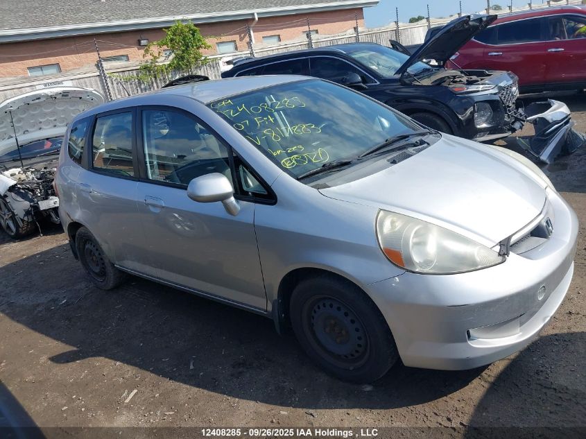 2007 Honda Fit VIN: JHMGD38427S817883 Lot: 12408285
