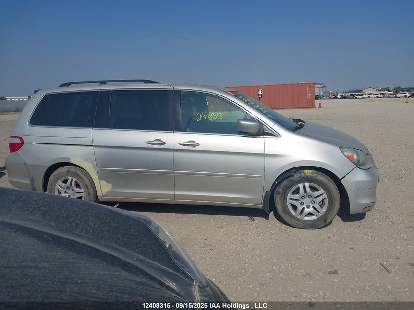5FNRL38695B510137 2005 HONDA ODYSSEY photo no. 13