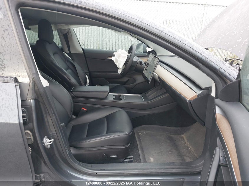5YJ3E1EA0MF031083 2021 TESLA MODEL 3 photo no. 5